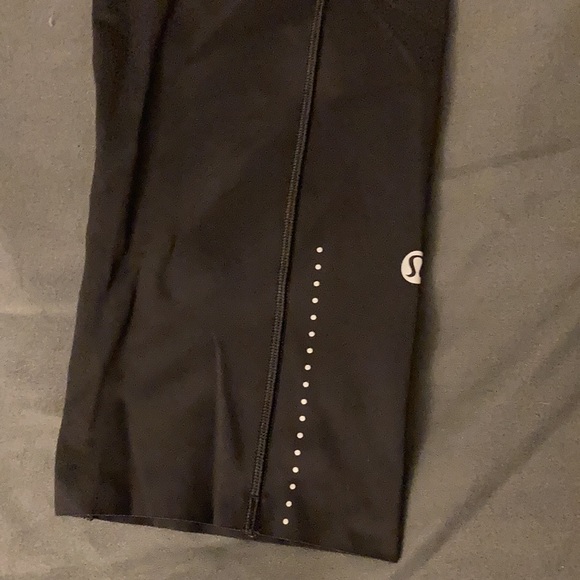 Lululemon - Picture 11 of 12